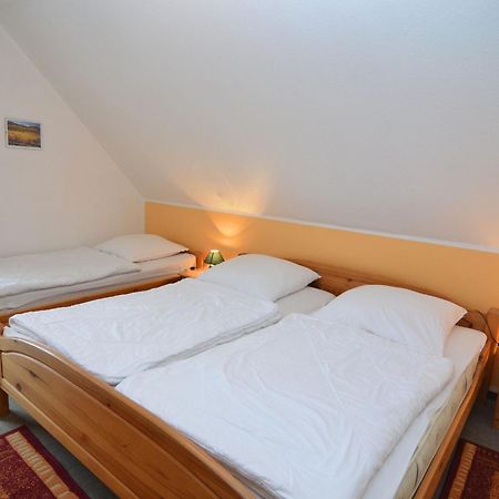 Nice Holiday Home Near Ski Area Medebach Buitenkant foto