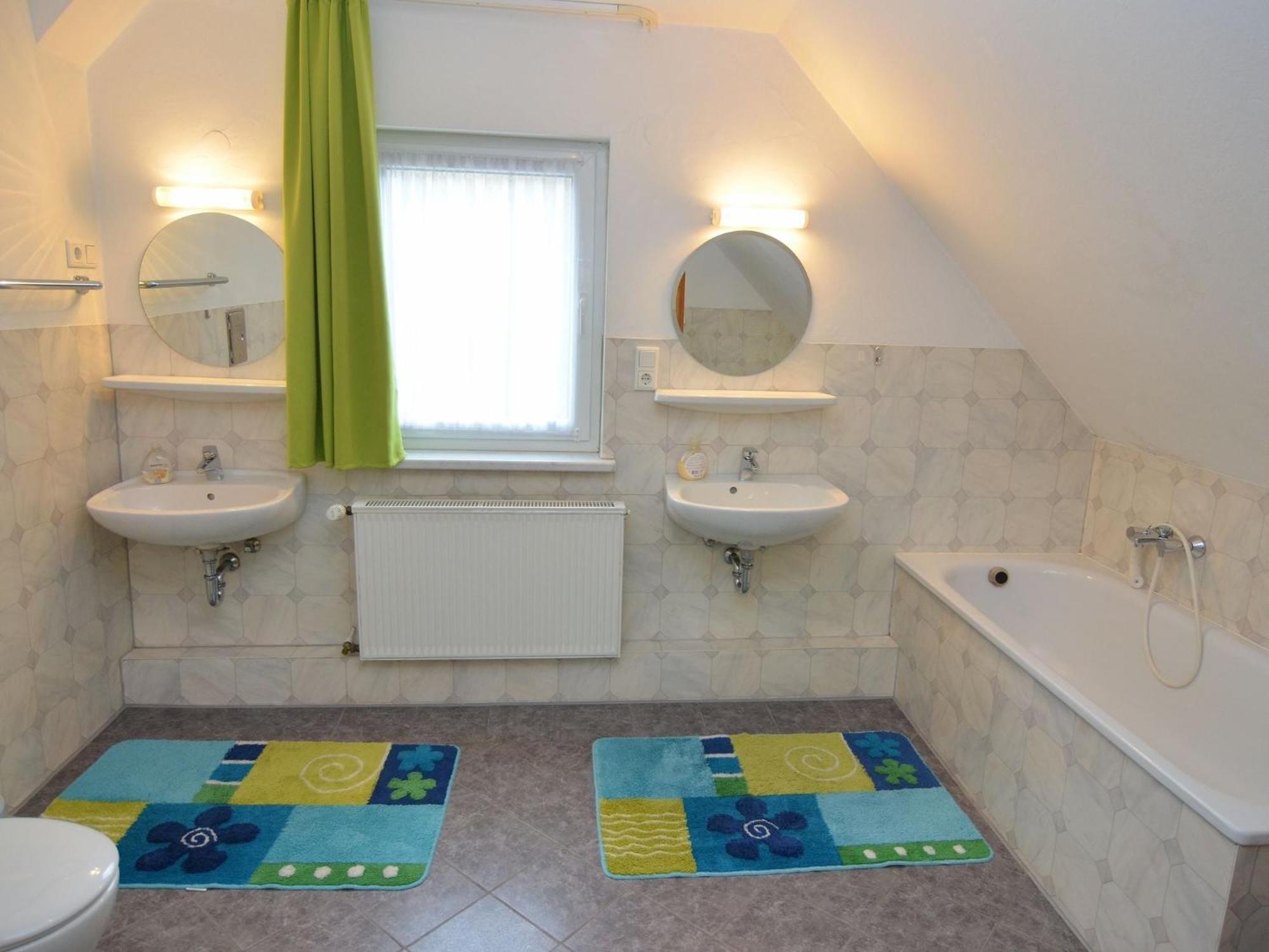Nice Holiday Home Near Ski Area Medebach Buitenkant foto