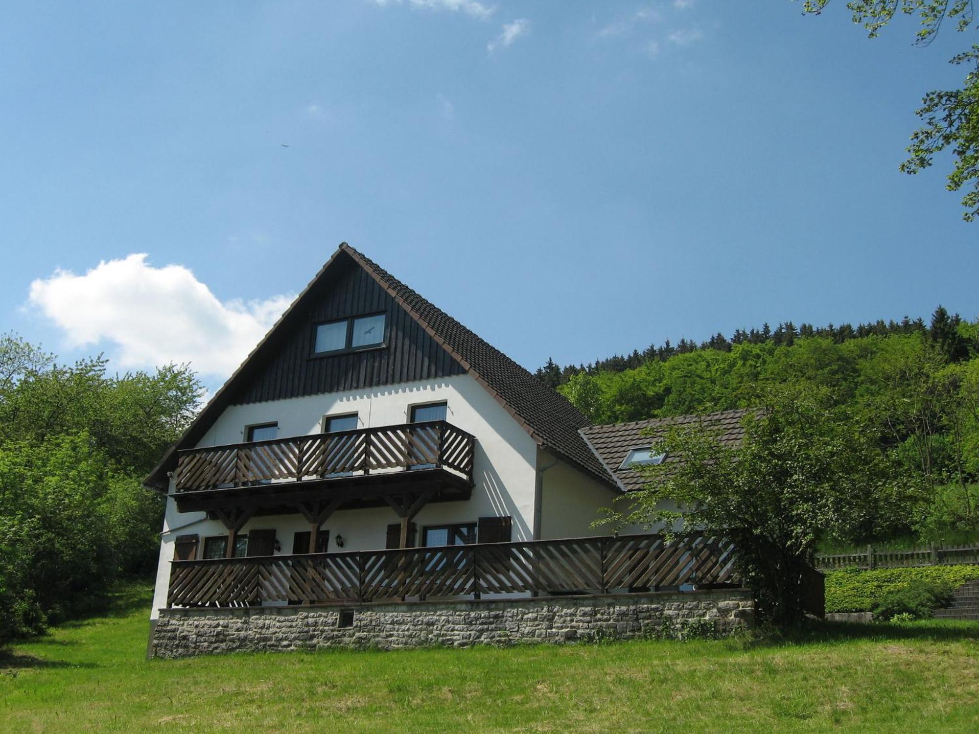 Nice Holiday Home Near Ski Area Medebach Buitenkant foto